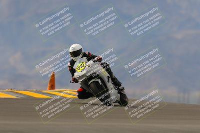 media/Sep-11-2022-SoCal Trackdays (Sun) [[81b7e951af]]/Turn 9 (930am)/